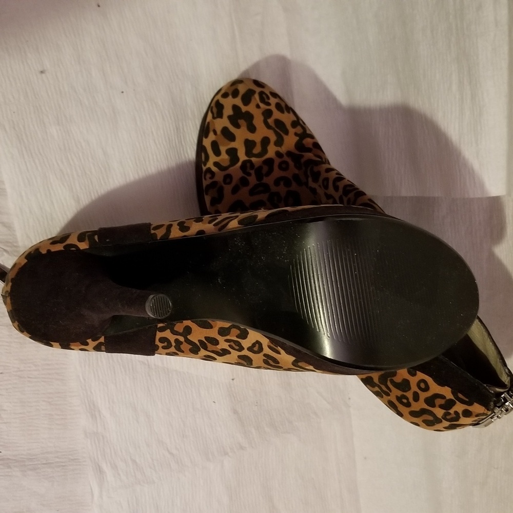 Guess Leopard Print Stilettos - image 4